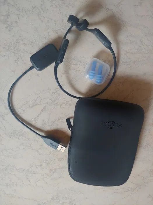 Shokz OpenSwim kabel do ładowania USB