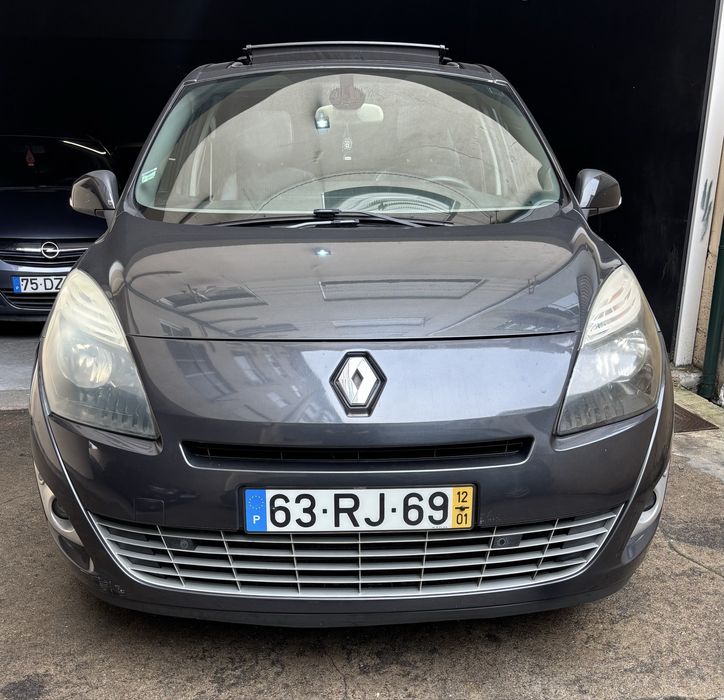 Renault GrandScenic 1.6 dci 130cv BoseEdition VENDIDO