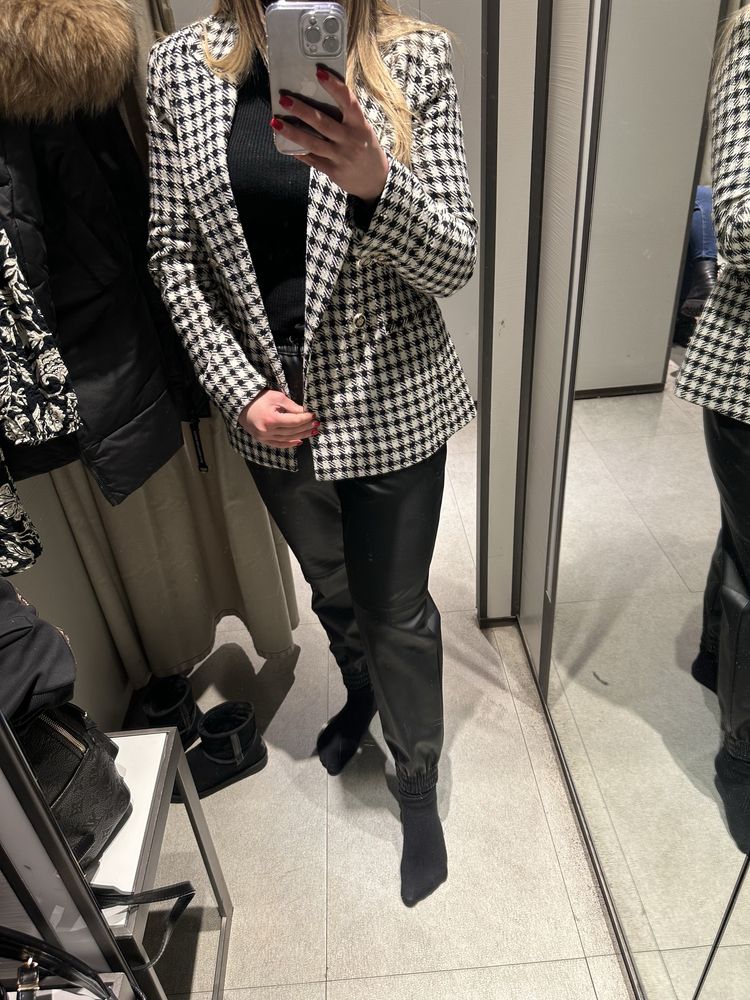 Піджак ZARA новий