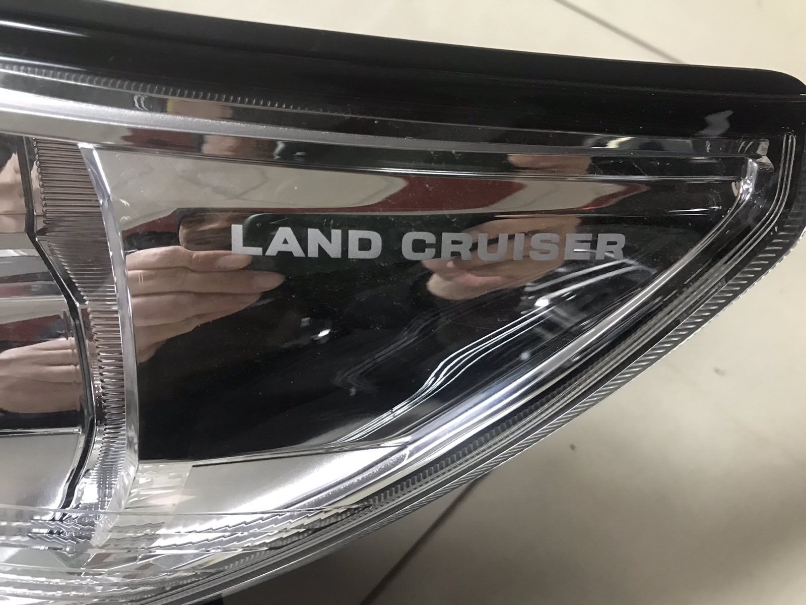 Фара Toyota Land cruiser Prado 150 2022
