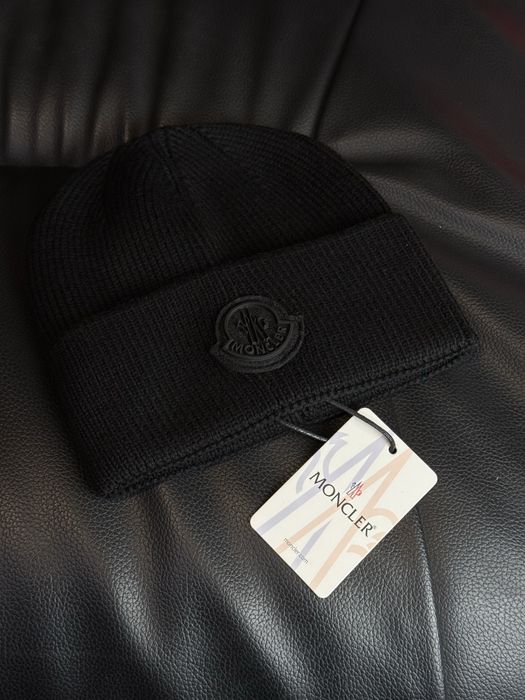 Універсальні шапки