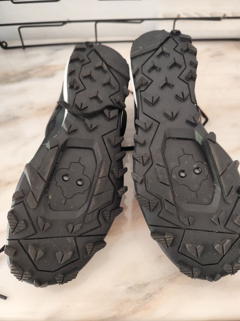 Sapatos de BTT  rockrider novos