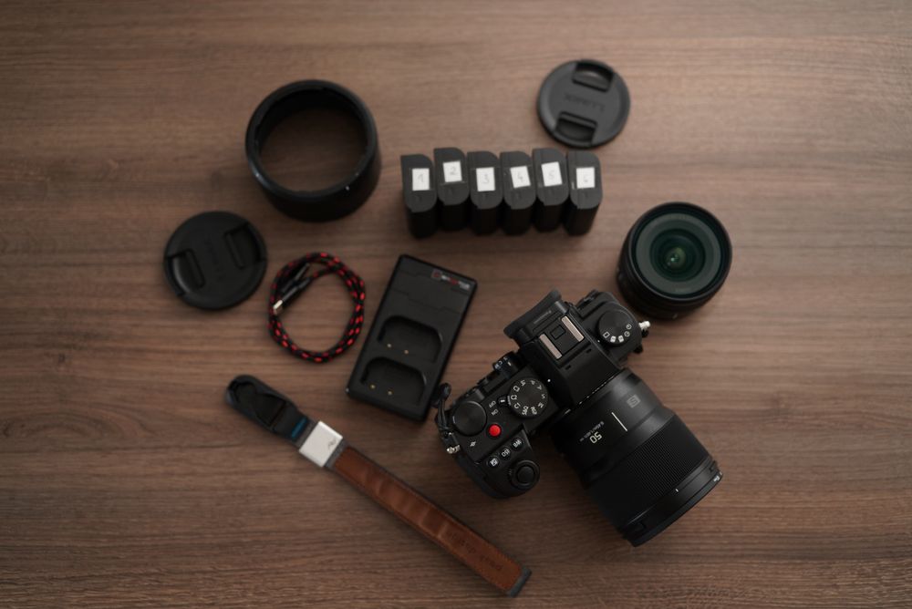 Lumix S5D mais lentes