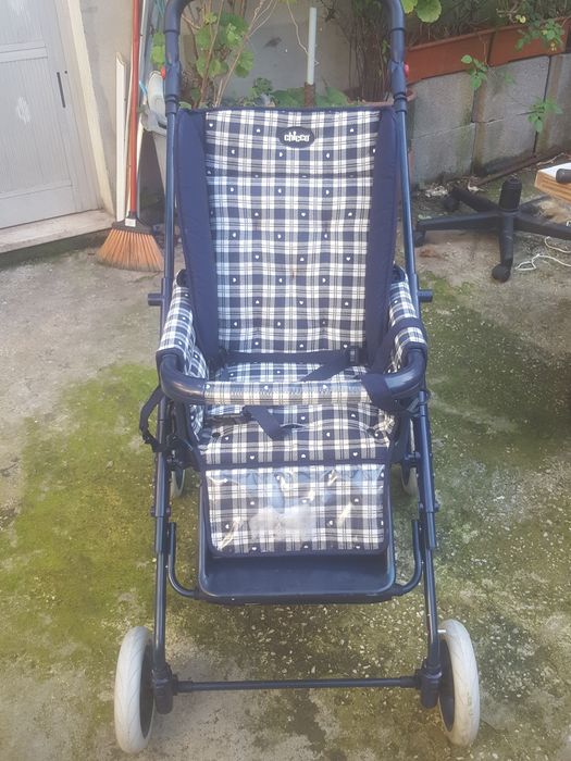 Carrinho  para passear  bebés  da Chicco