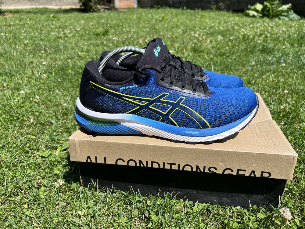 Кросівки Asics Gel Stratus 2 оригінал р.44-45
