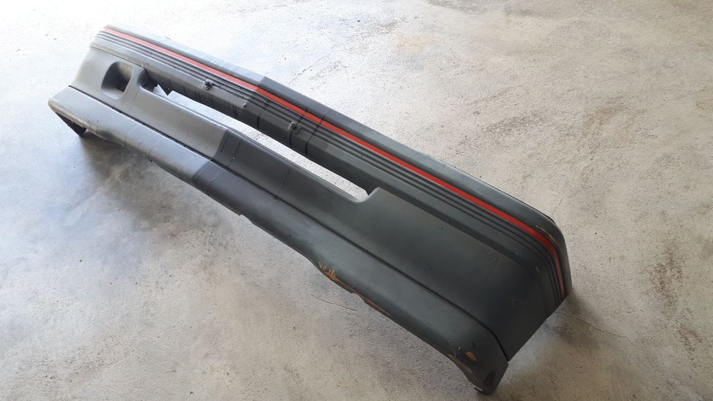 Pára-choques e grelha  original Opel Corsa-a GT ou GSi Mk1  c/ emblema