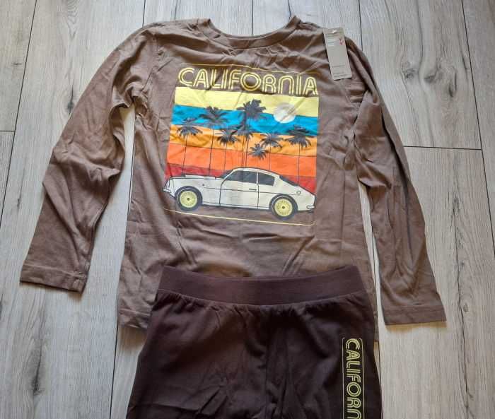 nowa pizama chłopięca 134/140 samochody ładna  jakosc wygodna lekka