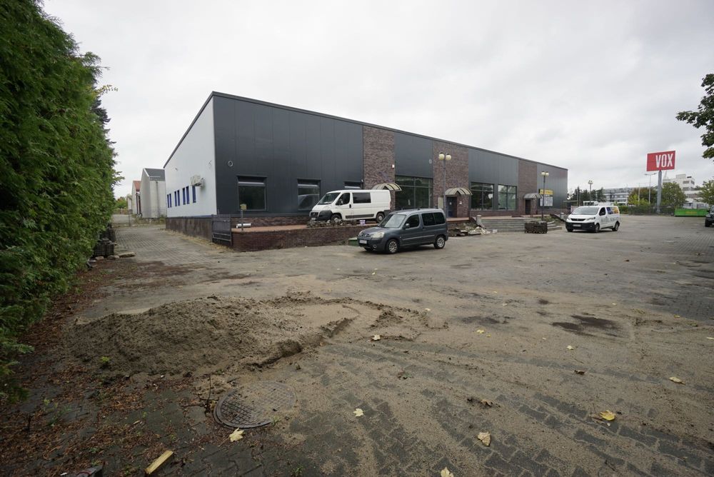 Hala do wynajęcia - 1300 m2 - Centrum Konina - Topowa lokalizacja !