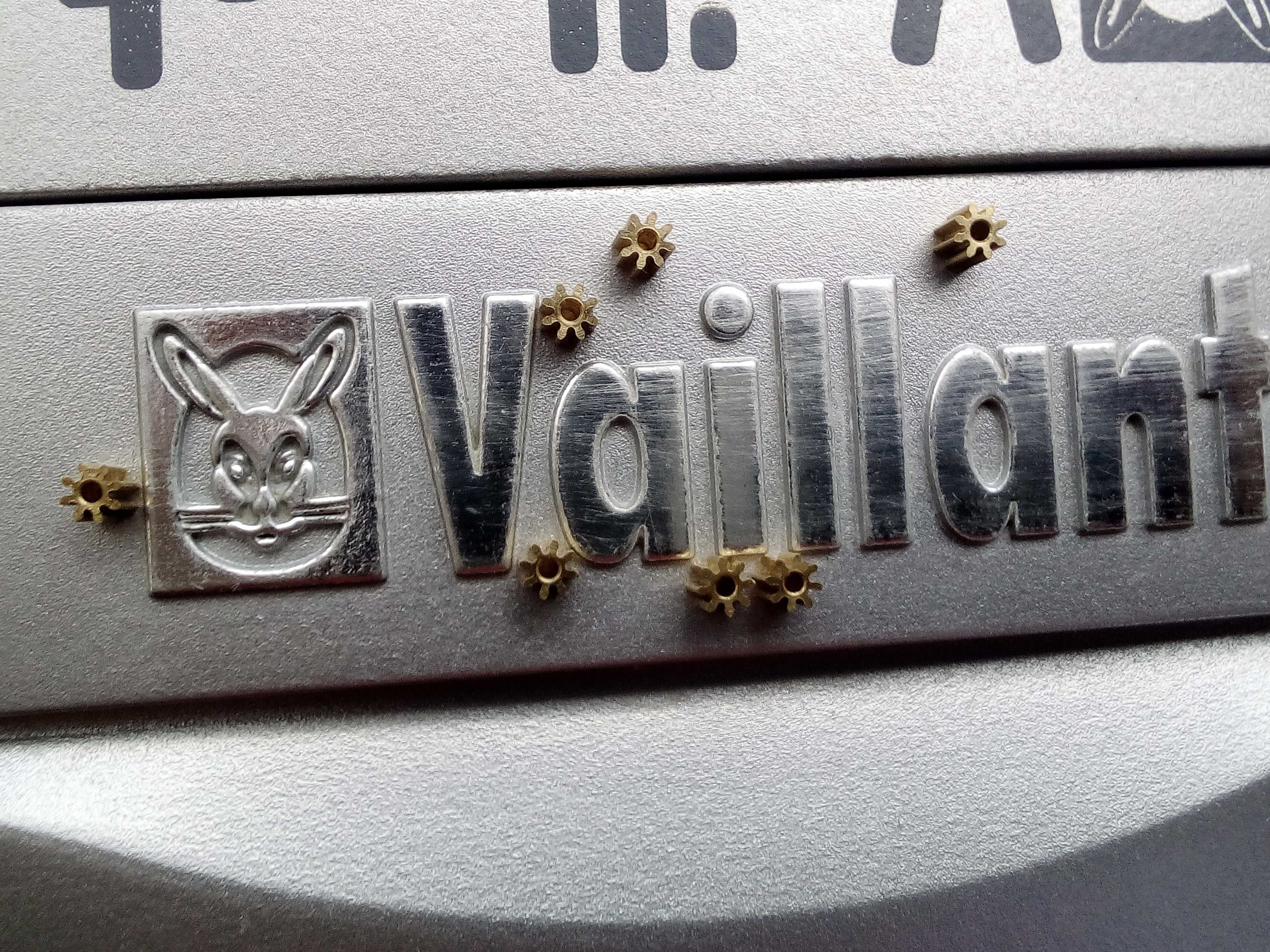 5 SZTUK  ESV-202-NG ESV-201 Vaillant, Mosiężna zębatka serwomotoru X5