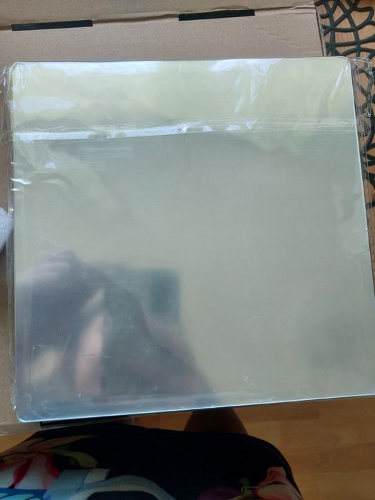 Lusterka samoprzylepne 20x20cm