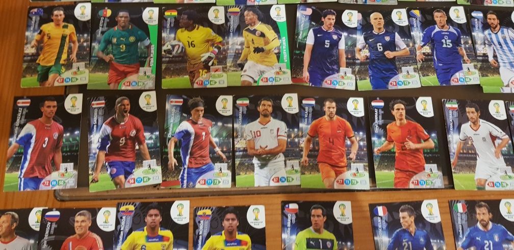 Cartas panini adrenalyn XL fifa Brasil 2014