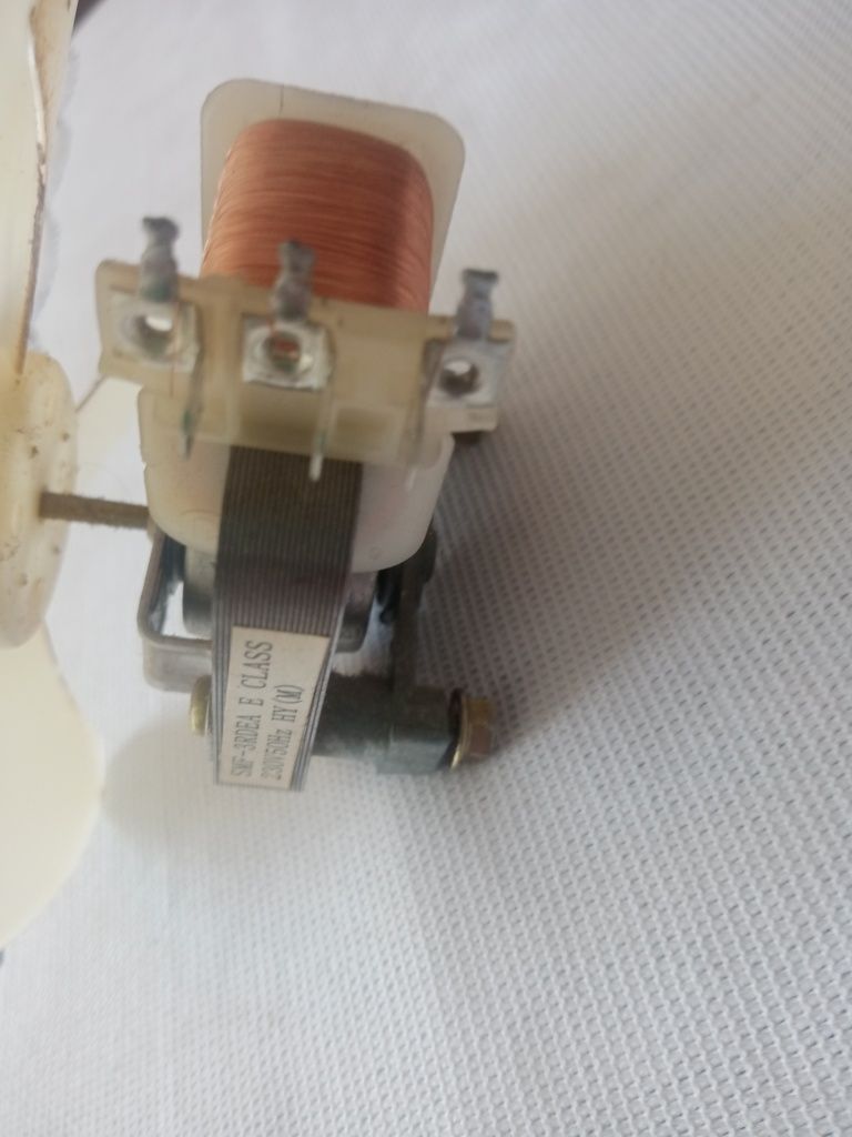 Silnik/wentylator kuchenki mikrofalowej samsung G2711N