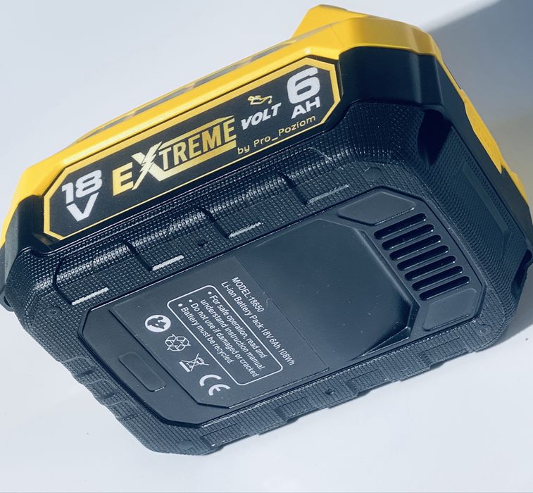 Dewalt XR Akumulator Do Dewalt 18V 6.0Ah Li-Ionz gumową powłoką