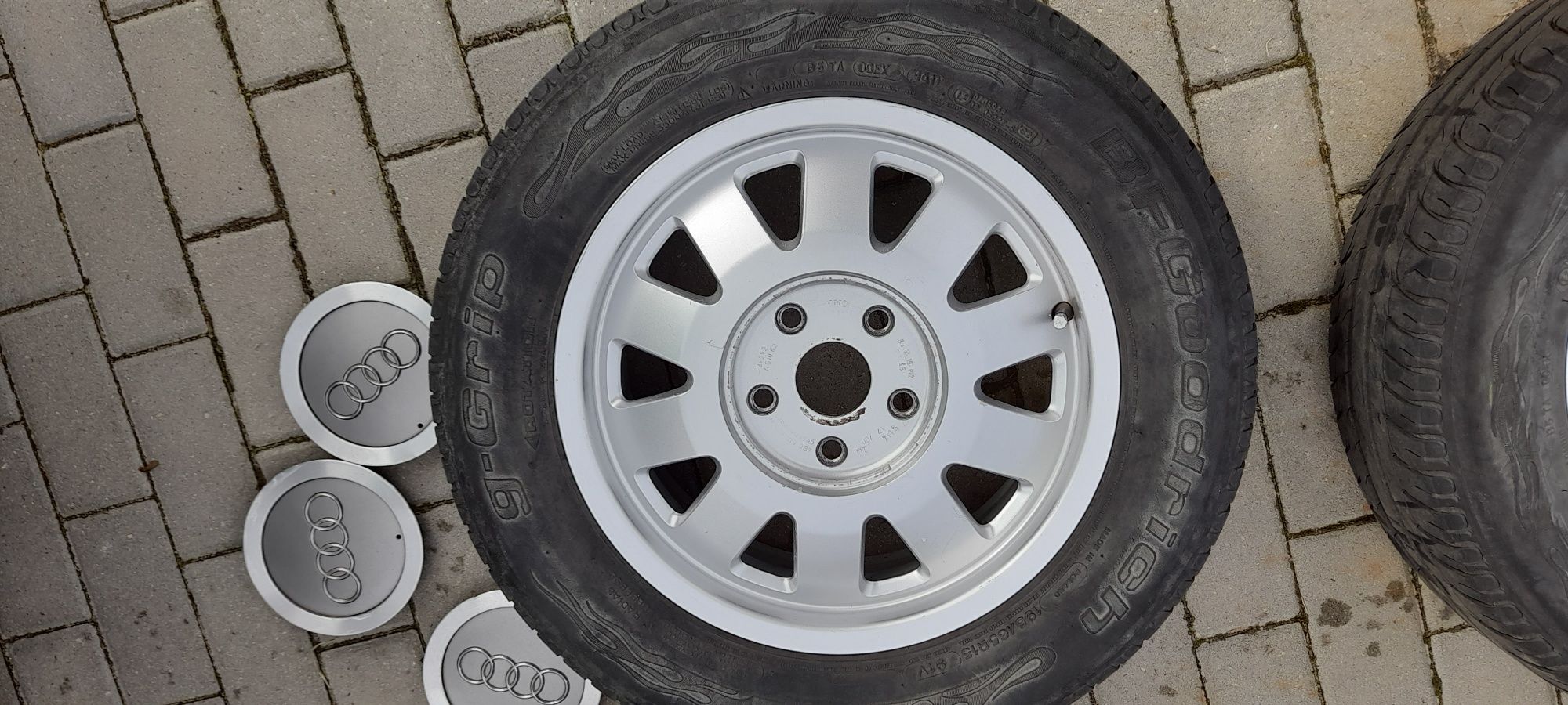 Koła felgi 15 audi a4 a6 vw passat zamienię felgi vw t6 t5