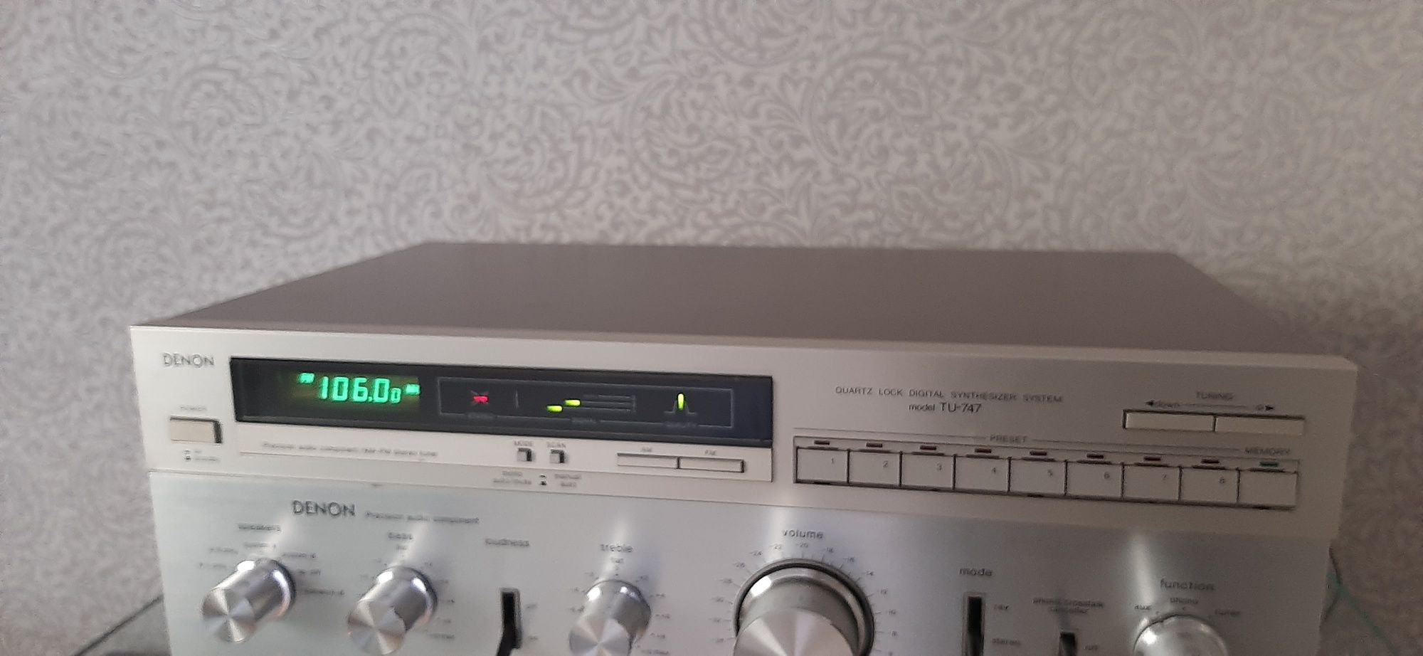 Denon Tuner Stereo TU-747