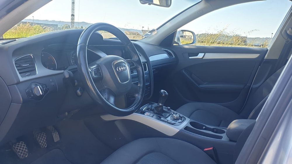 Audi A4 SportLine -38€Selo-Muito bom estado