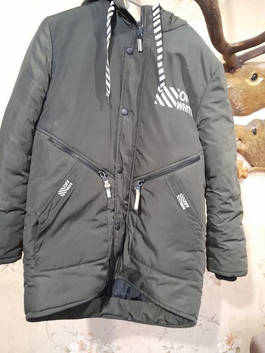 Продам зимову куртку у відмінному стані