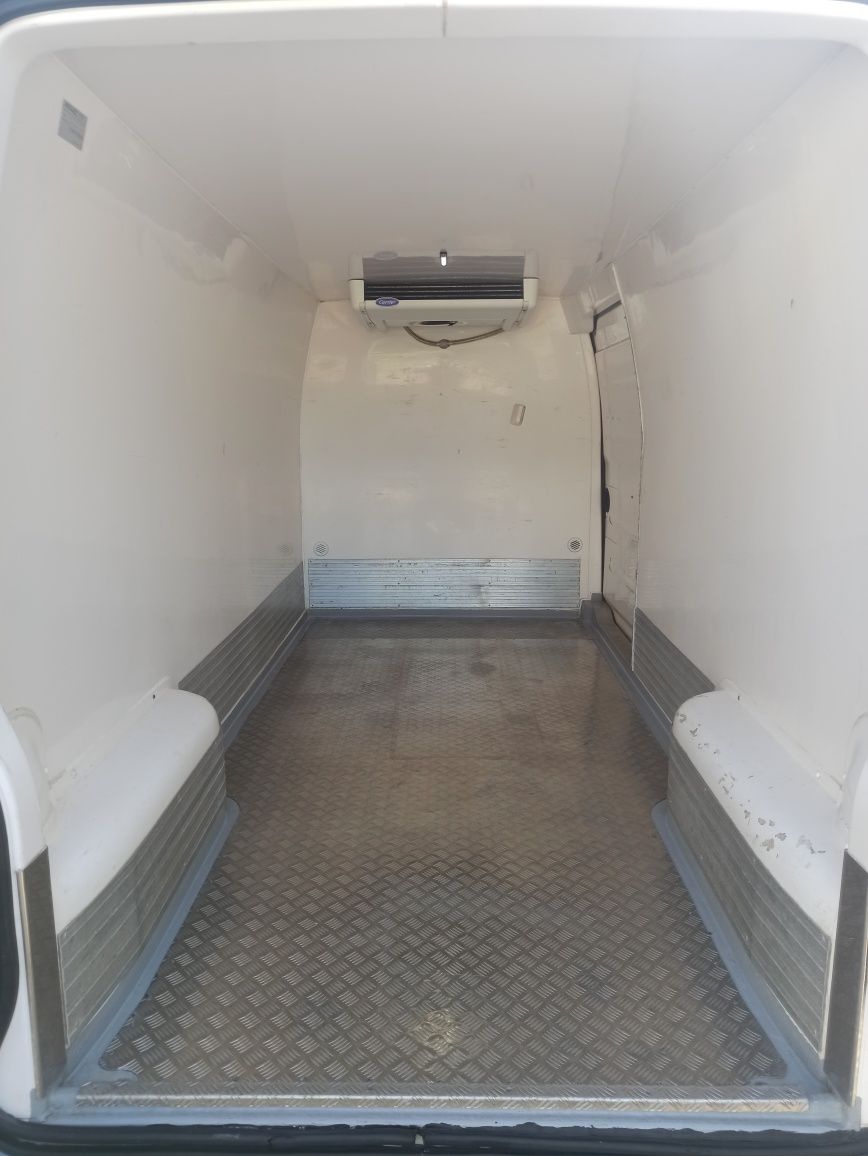 Transport Chłodnia Izoterma/ Mobilna Lodówka