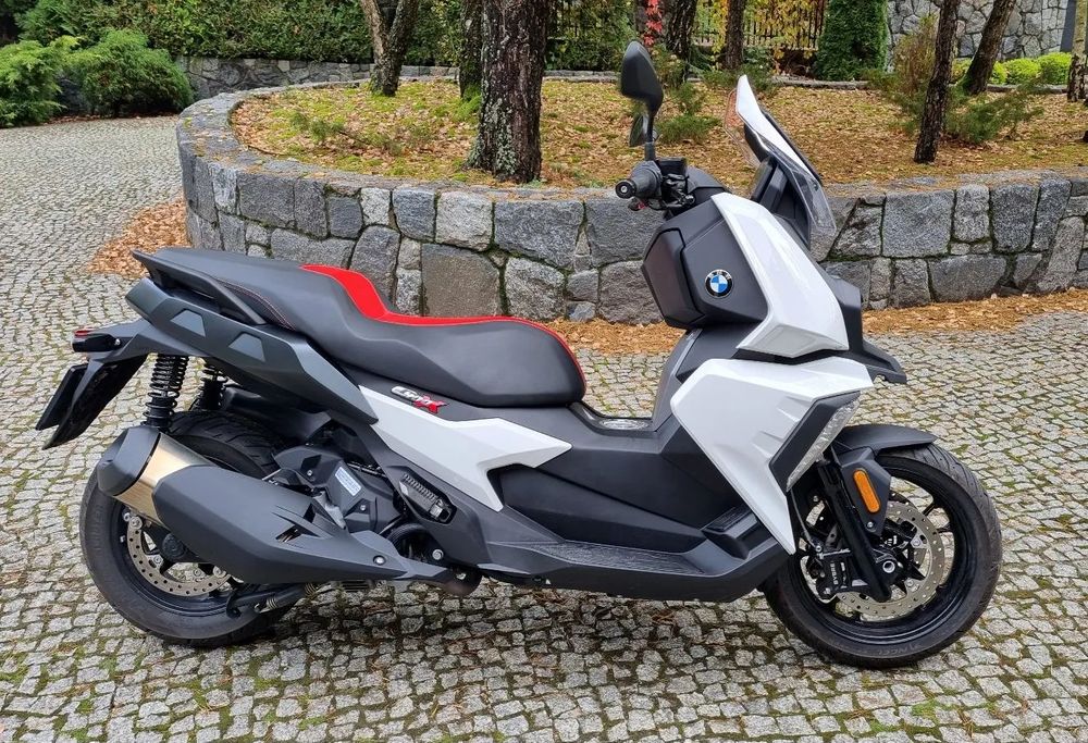 BMW C 400 X Skuter BMW x400 salon PL, potwierdzony przebieg, bez uszkodzeń