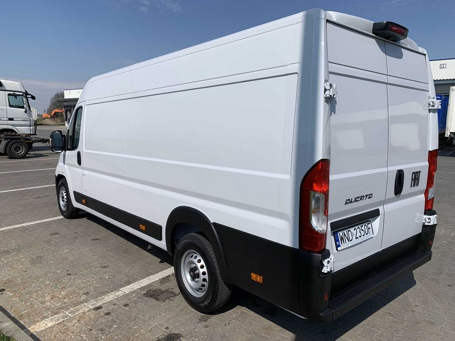 Wypożyczalnia aut dostawczych, Wynajem blaszaka dostawczaka Ducato 4m
