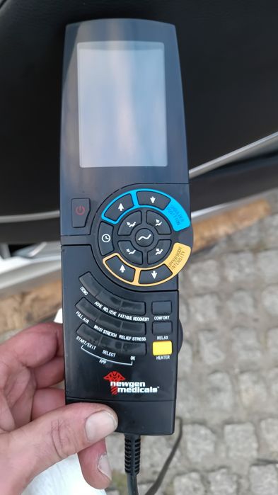 Fotel masujący całe ciało.