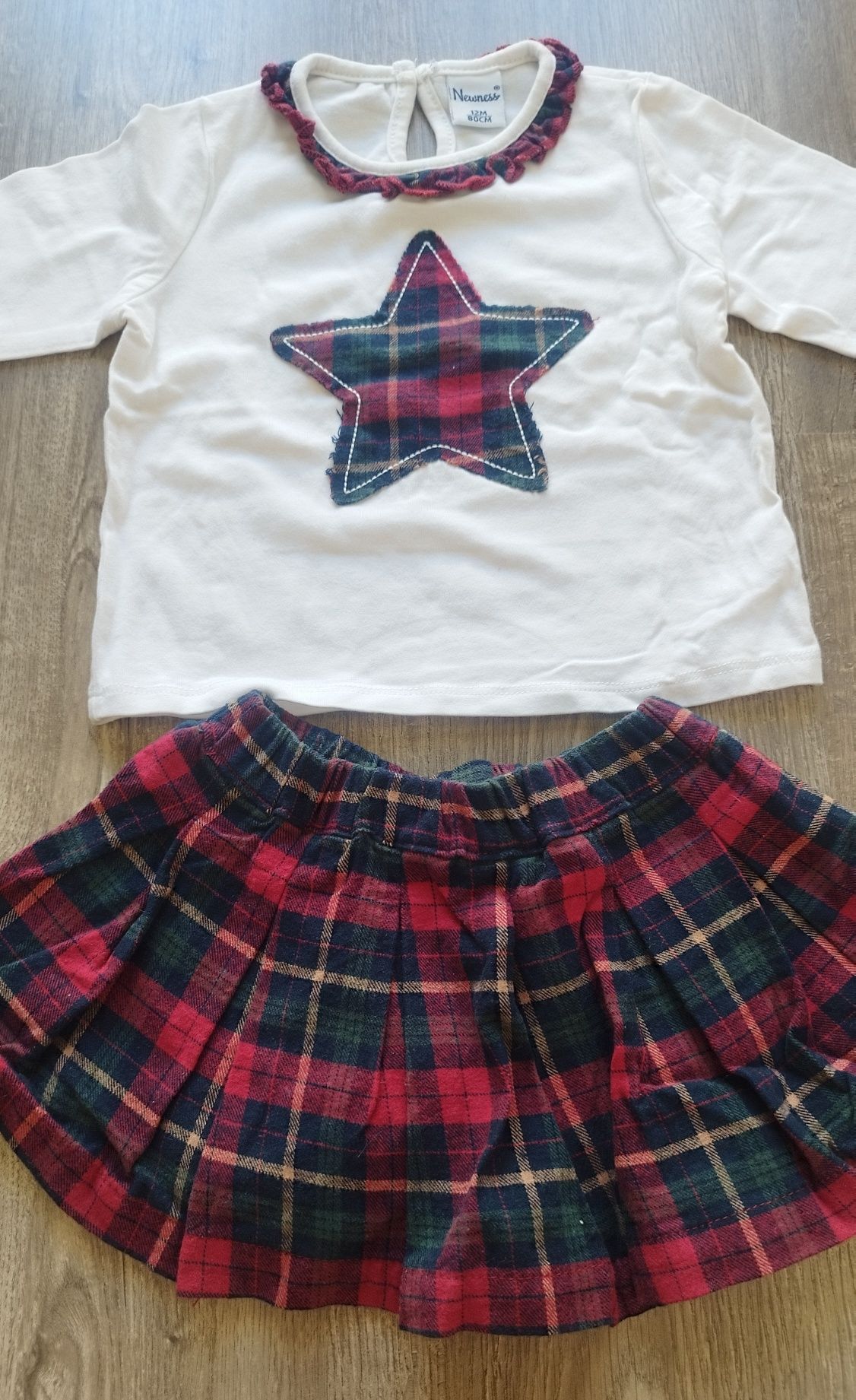 Conjunto (blusa + saia) - tam. 12M (80 cm)