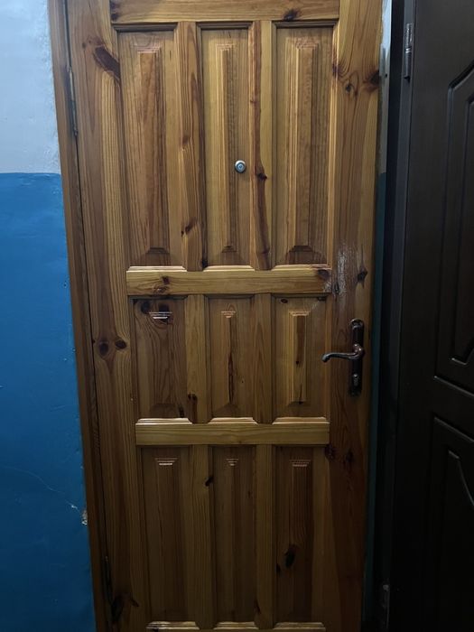 Терміново продам вхідні двері