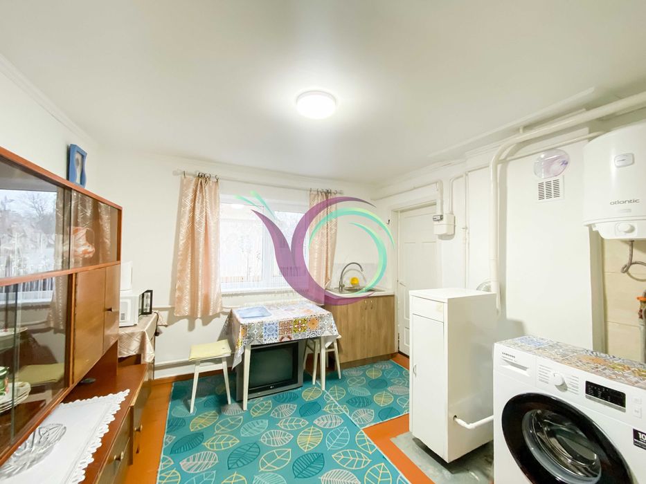 Частина будинку з ремонтом і/о опаленням по вул. Конструкторів, Вишків