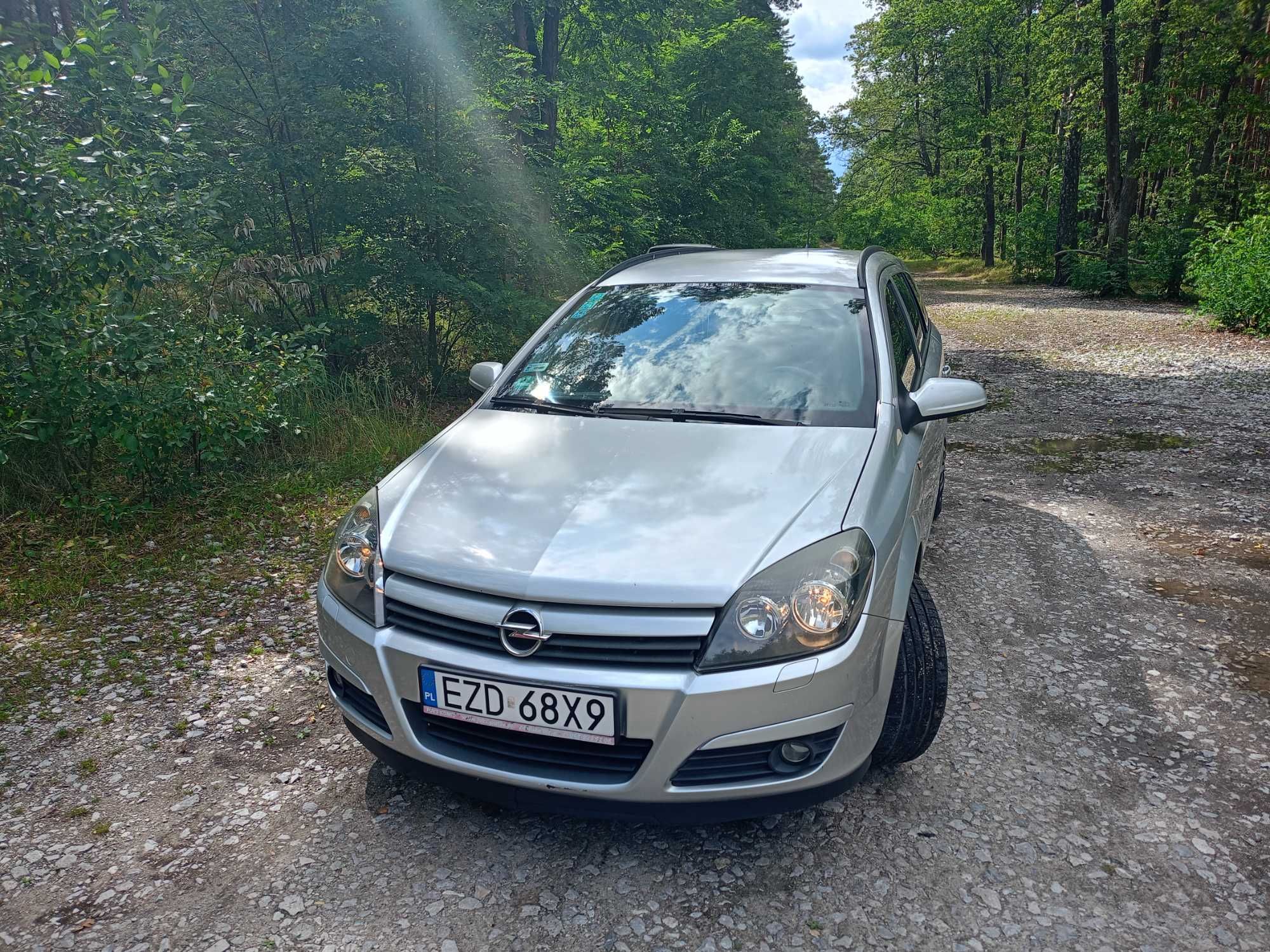opel astra h 1.6 benzyna