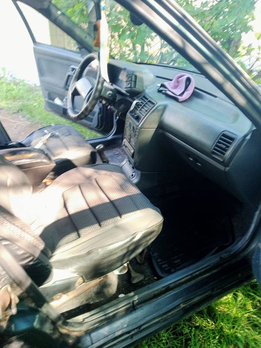 Продам 12шку стан задовільний