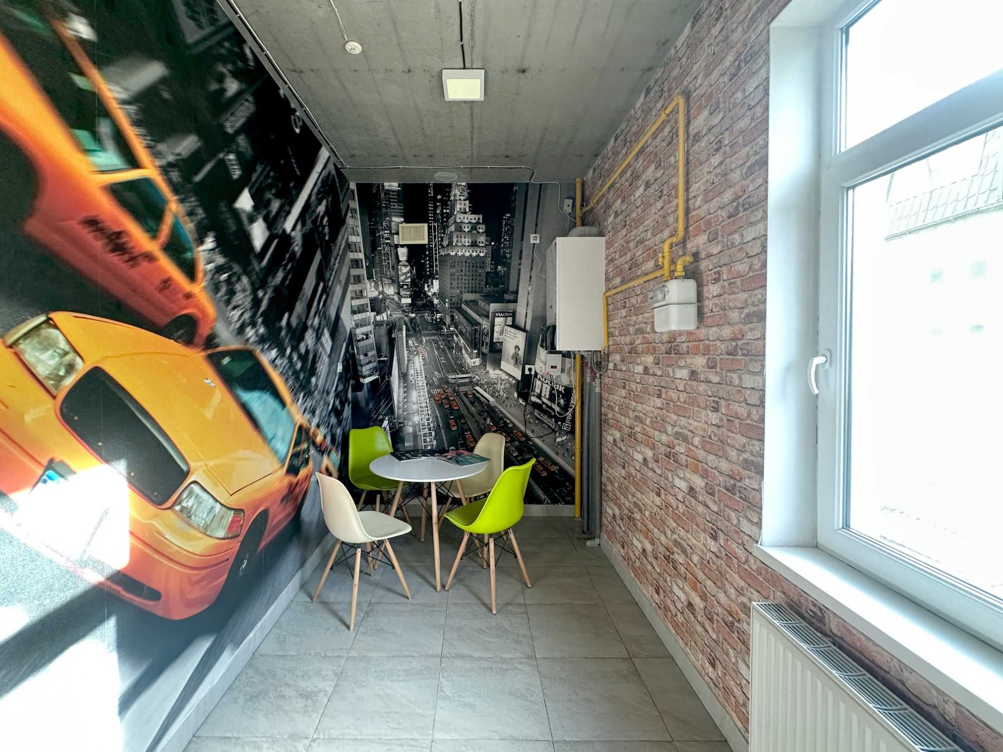 Оренда офісного приміщення, 228 м² за 12$/ м², на вул. Угорська