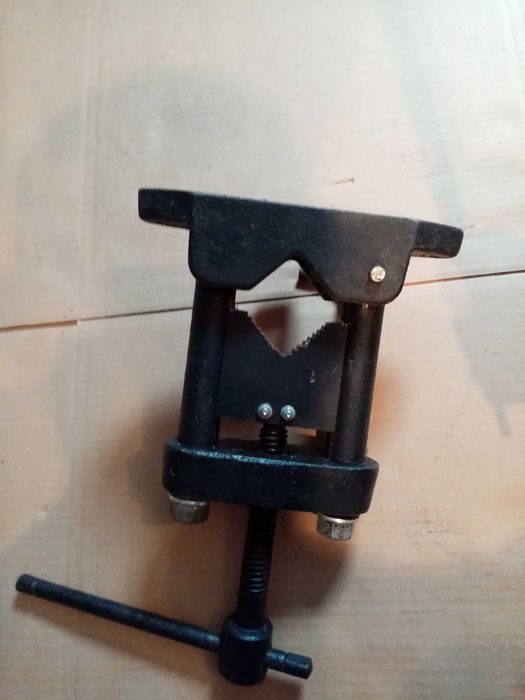 Imadło hydrauliczne pionier