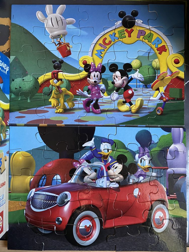 2 Puzzle de madeira 50 peças Mickey e Minnie