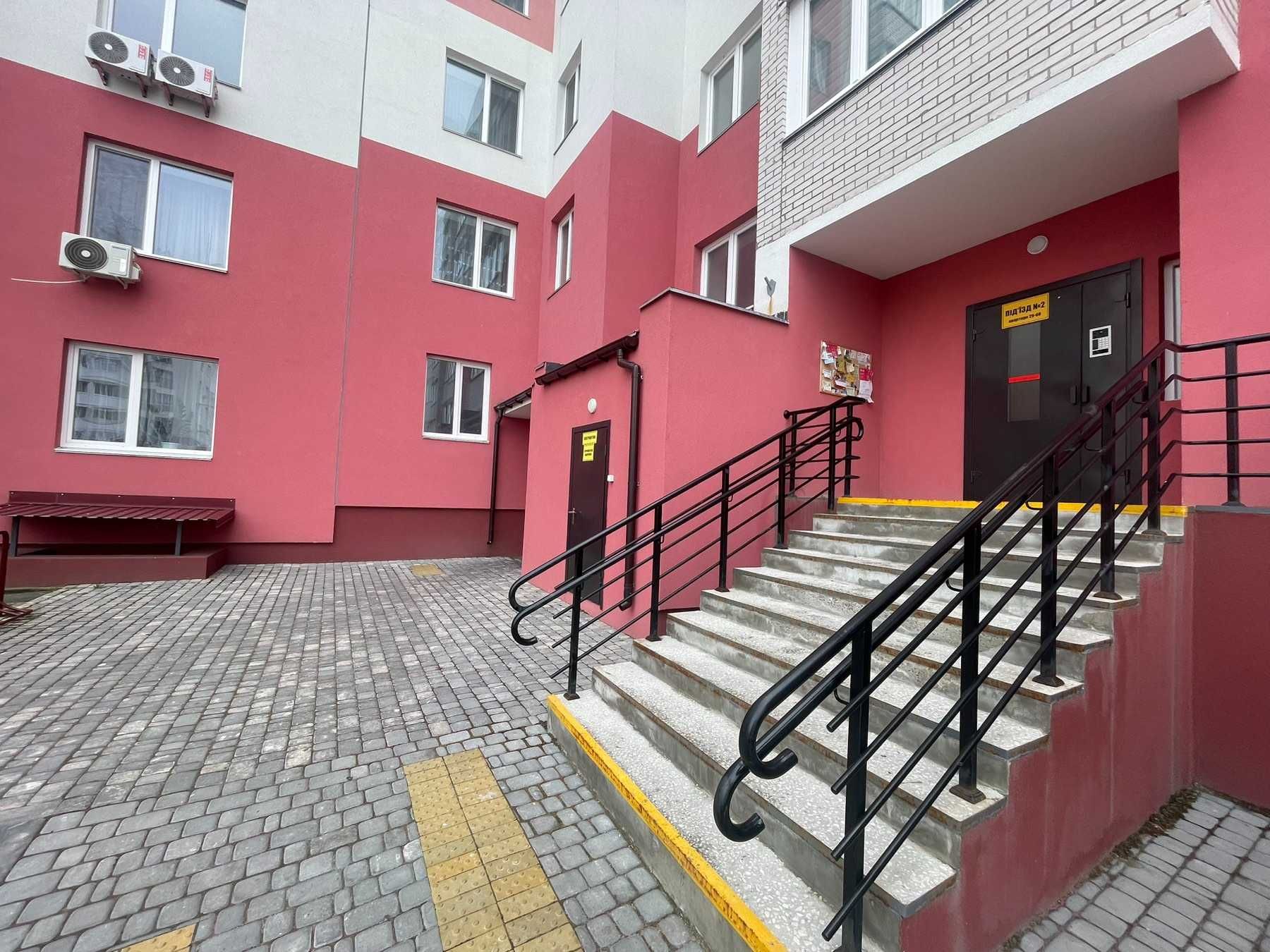 (5) Продам 2к квартиру  в мікрорайоні Академічний 4624