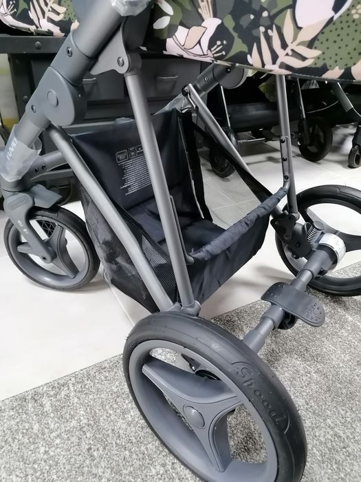 NOWOŚĆ Bebetto Flavio Flowers składany ze spacerówką!