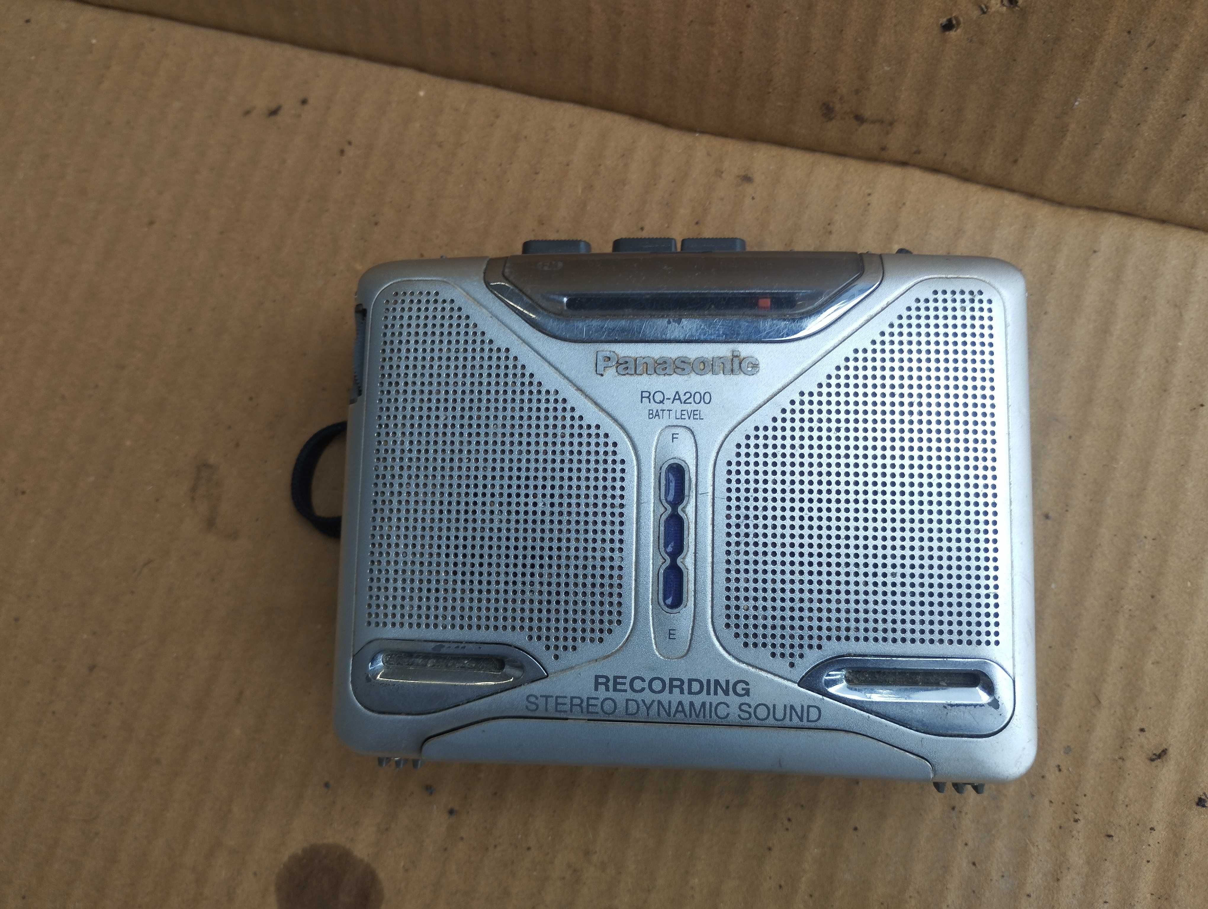 Диктафон радіо panasonic
