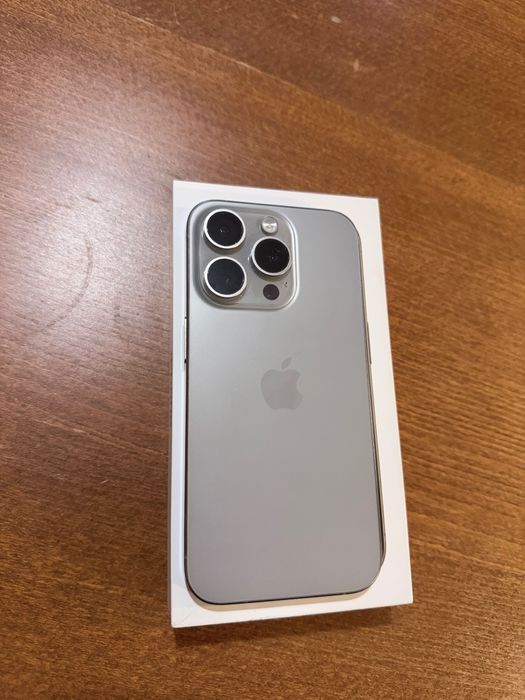 IPhone 15 pro 128 GB