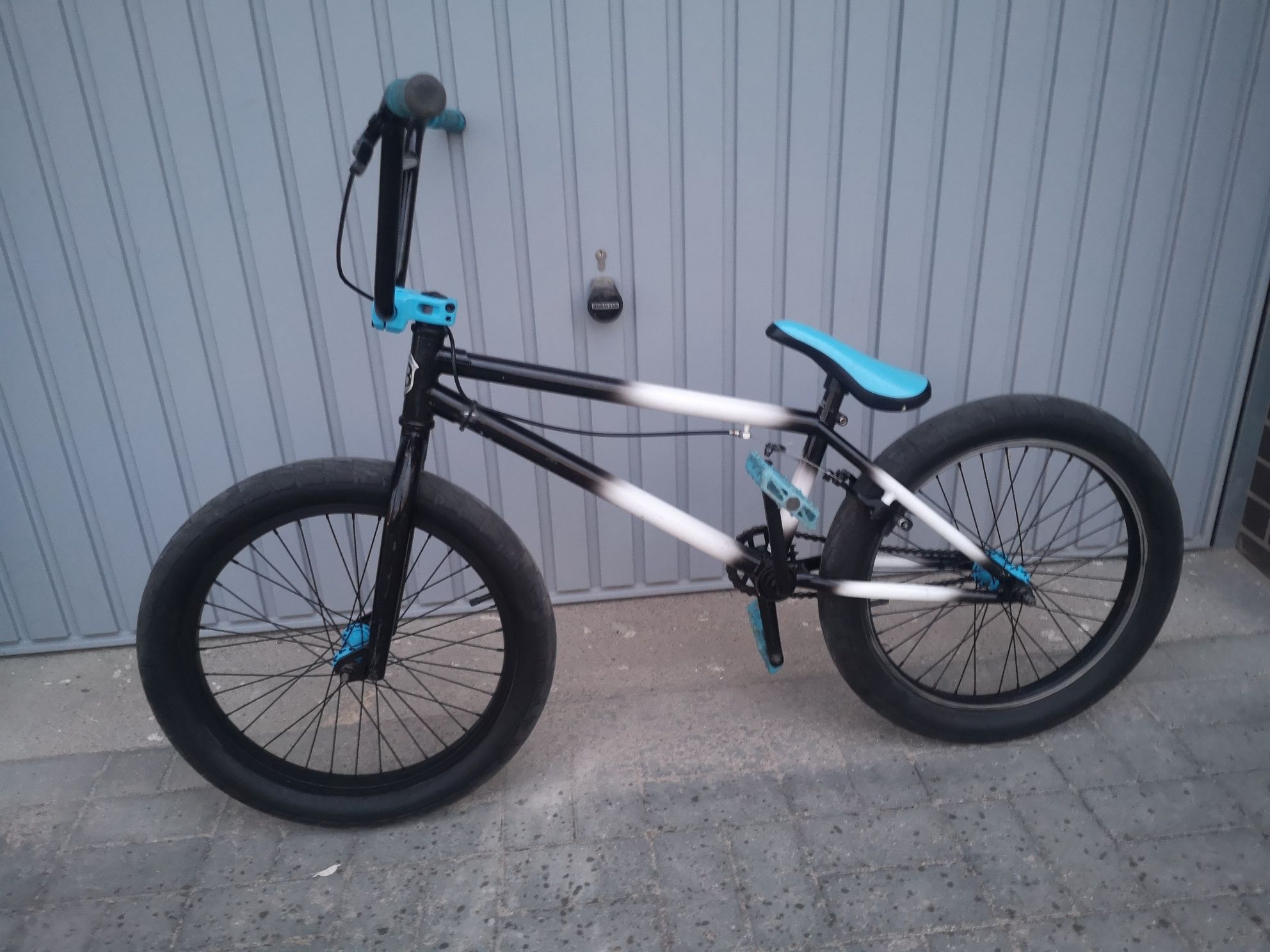 BMX firmy MB dla 10-15 lat