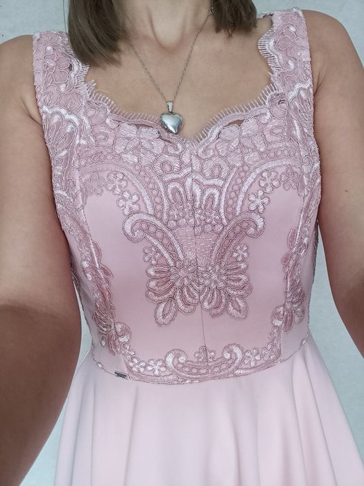 Sukienka pudrowy róż S