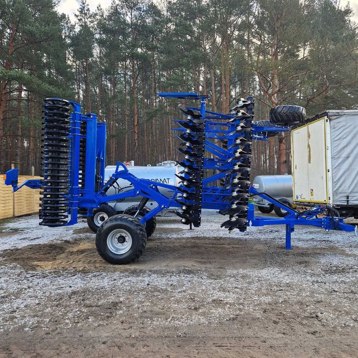 brona talerzowa talerzówka BTH 4 m , 4,5 m 5 m 6 m landstal