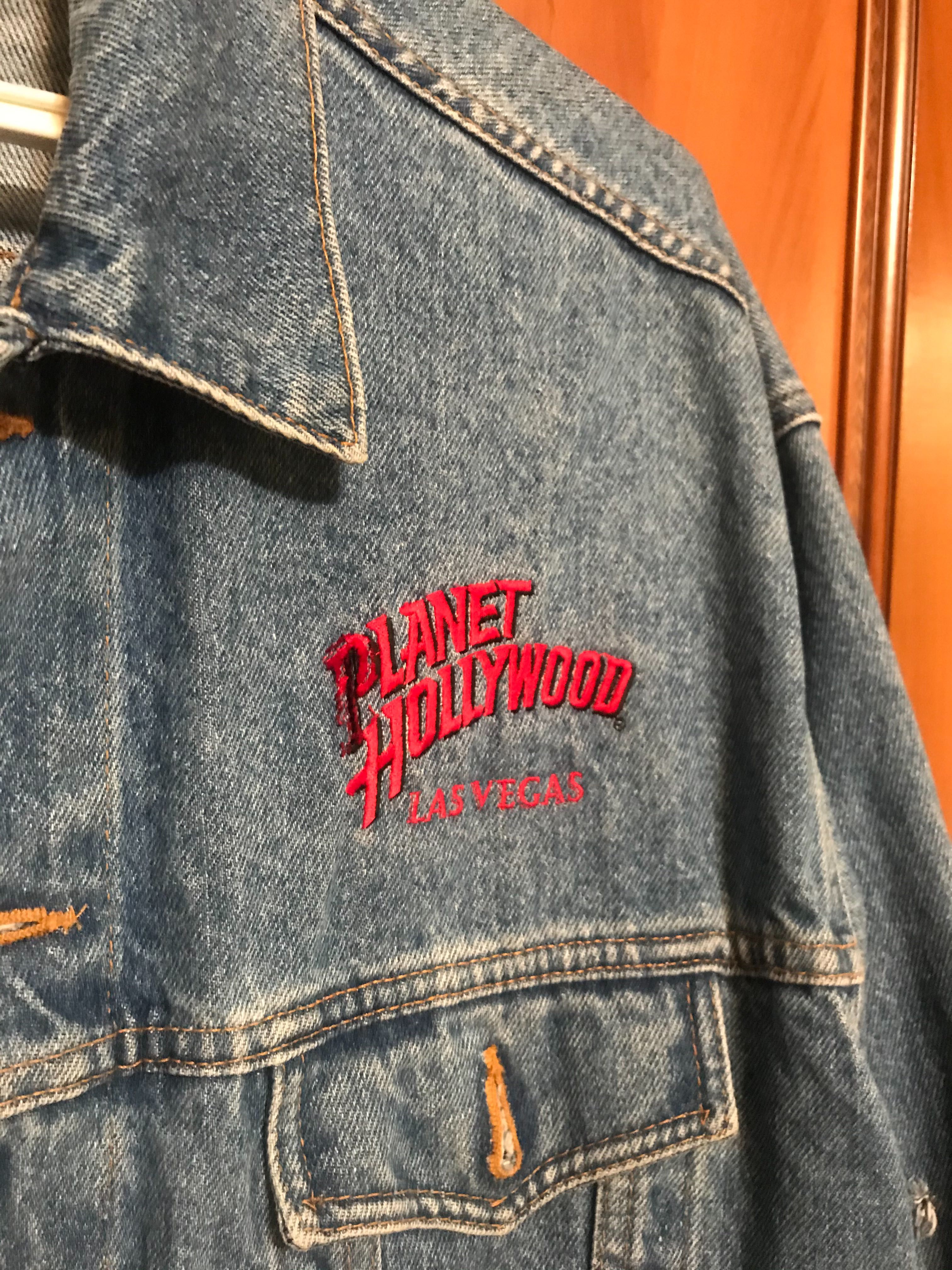 Джинсова куртка Planet Hollywood