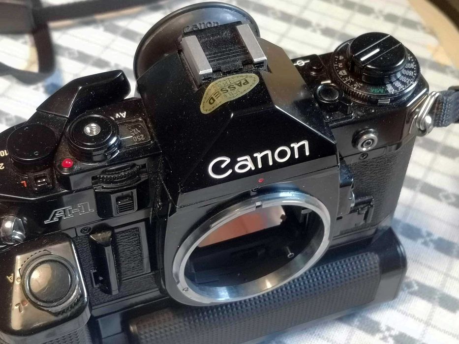 Canon A1  z motorem MA (motor Driwe MA)