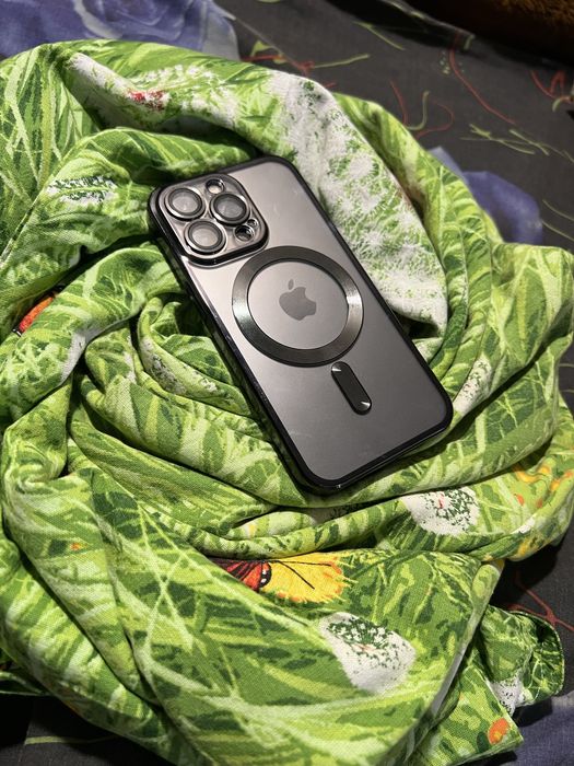 Продам iPhone 13 Pro 128ГБ