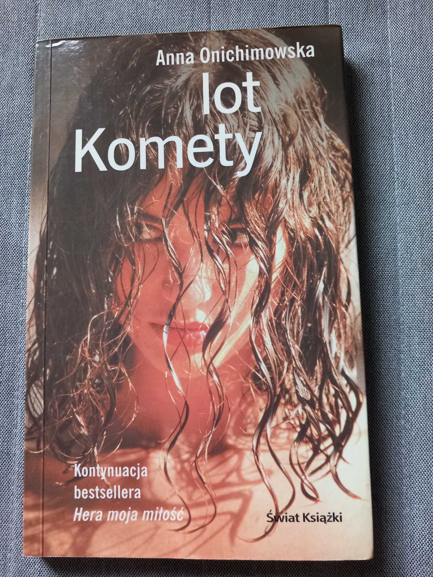 Lot komety A.Onichimowska