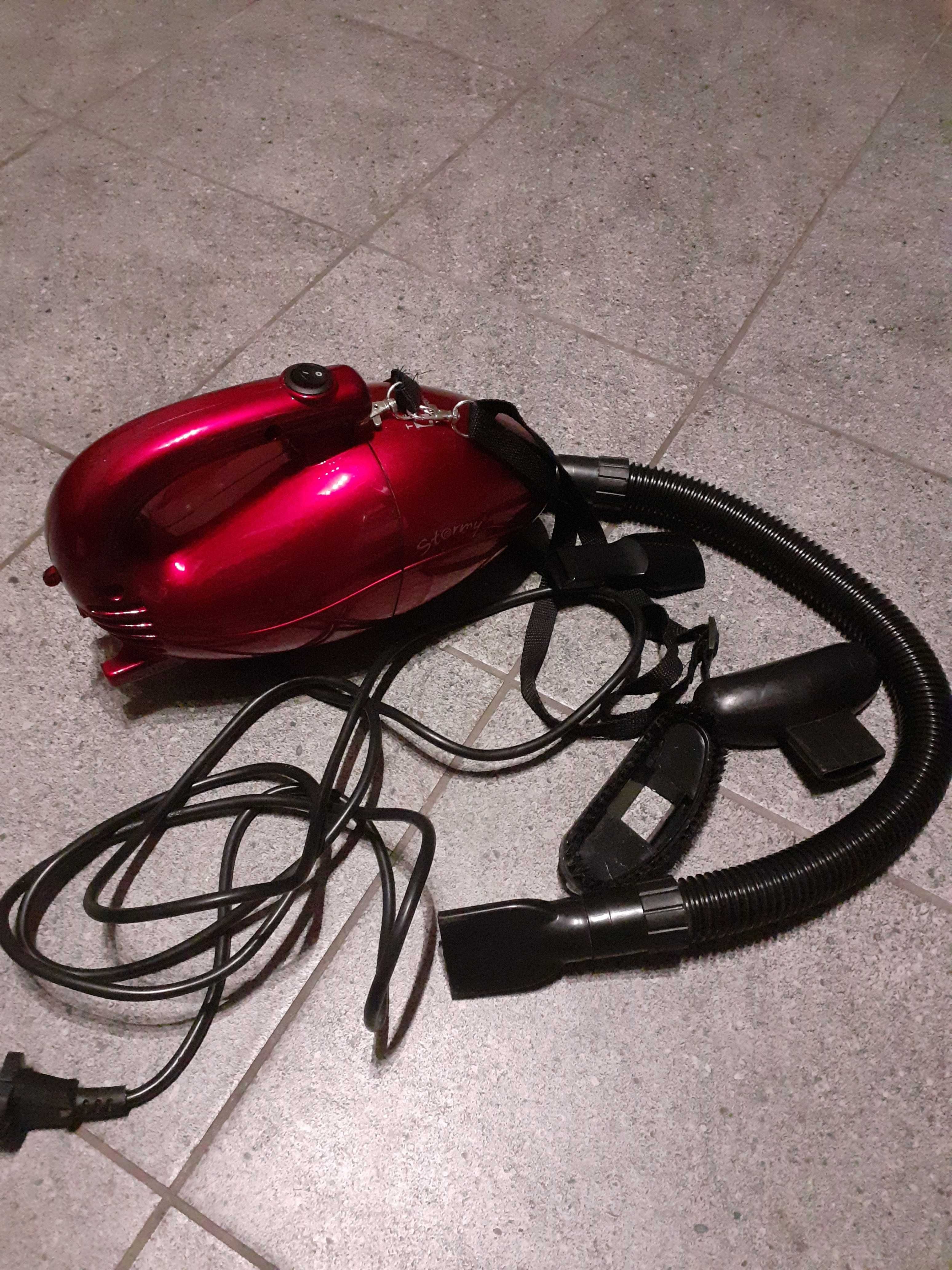 Odkurzacz  mały, ręczny kompaktowy KALORIK HSS1003R