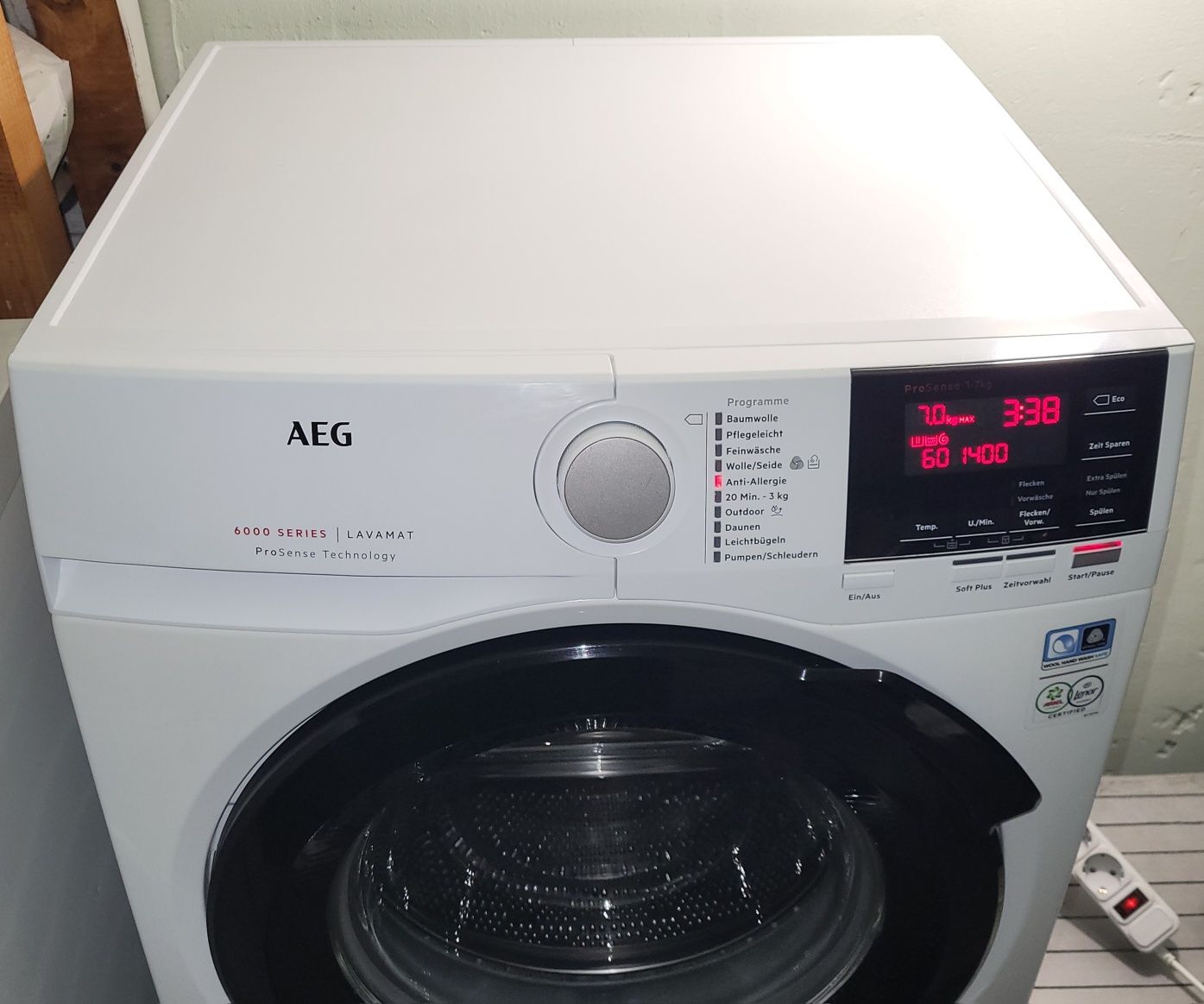 AEG пральна машинка бокова вузька 6000 series