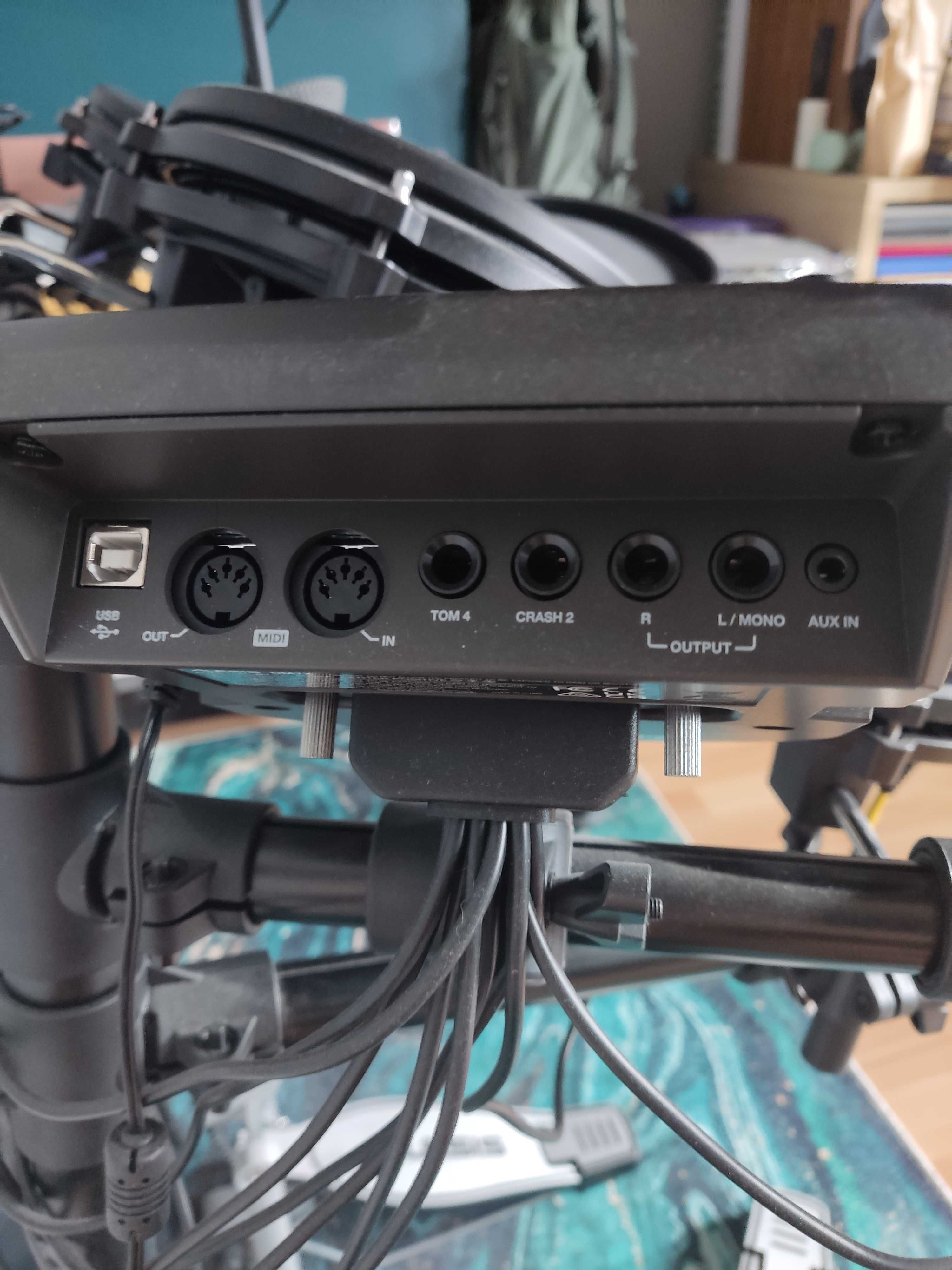 ALESIS Nitro Mesh Kit - elektroniczny zestaw perkusyjny