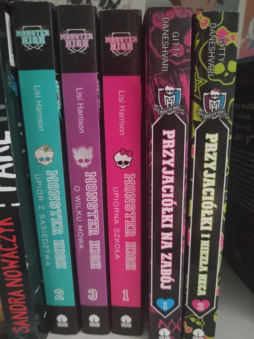 Monster High zestaw książek