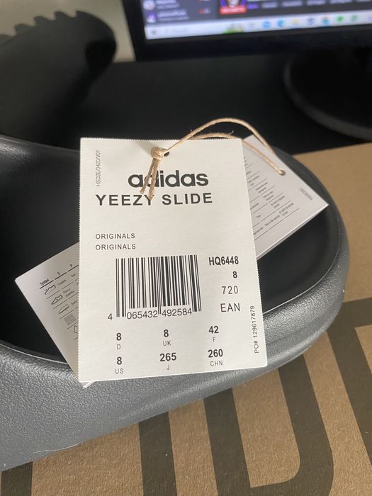 Yeezy Slides Onyx 2022