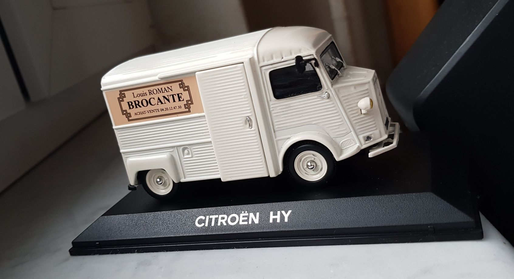 Citroen HY H 1:43 Norev